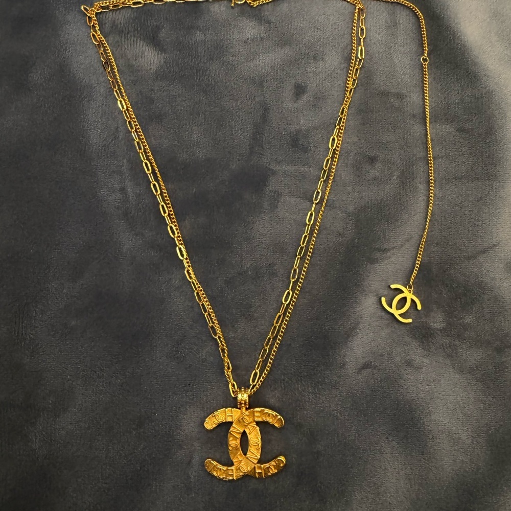 Unique Gold plated Chain Necklace with double C Pendant